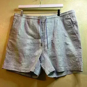 Psycho Bunny multicolor men's shorts.